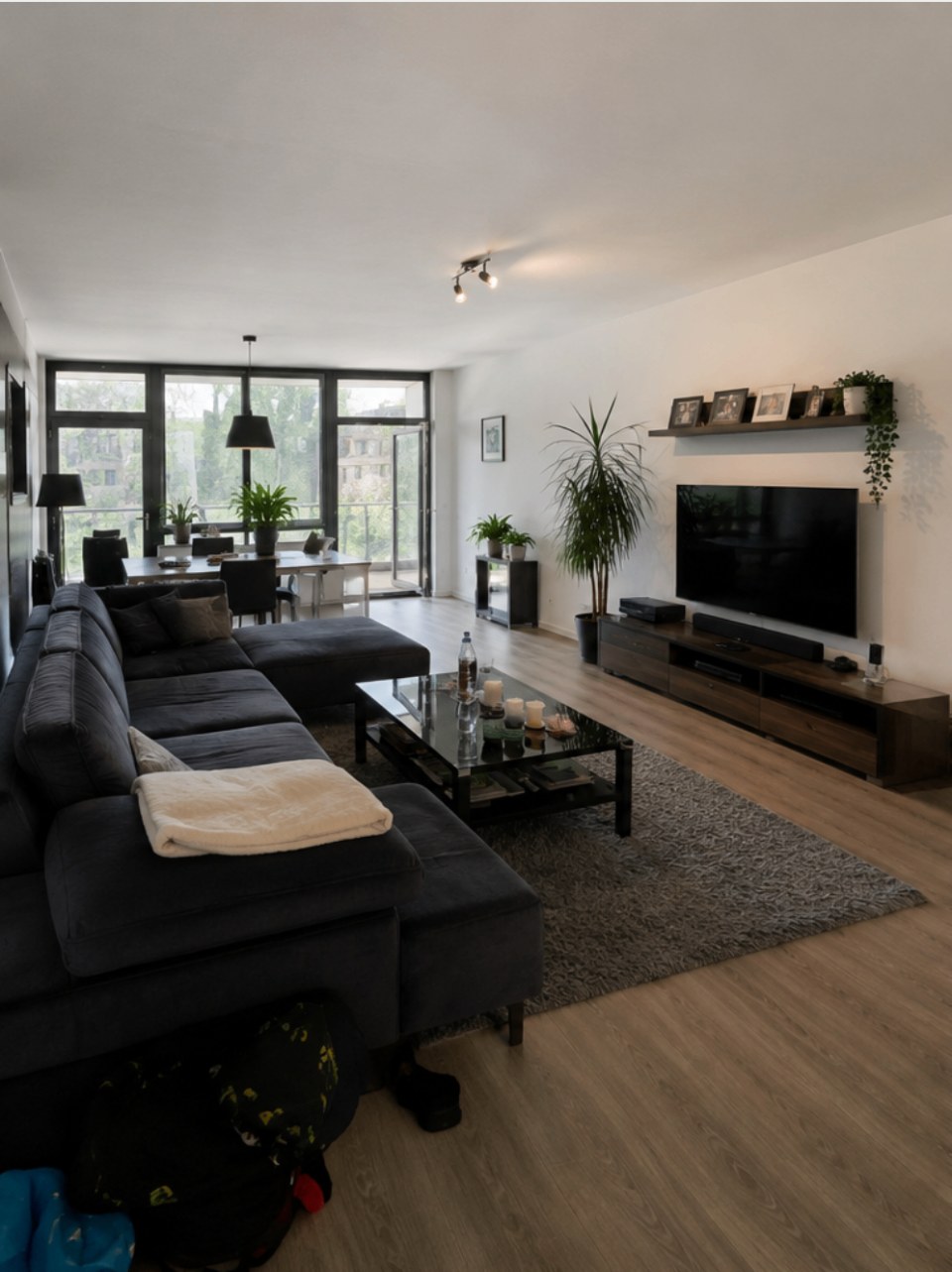 Wohnungsauflösung vorher – eingerichtete Wohnung